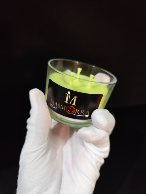 Vela Wax Play - Escorre e Brilha Fluorescente 80g - Calor Baixo - Masmorra Velas